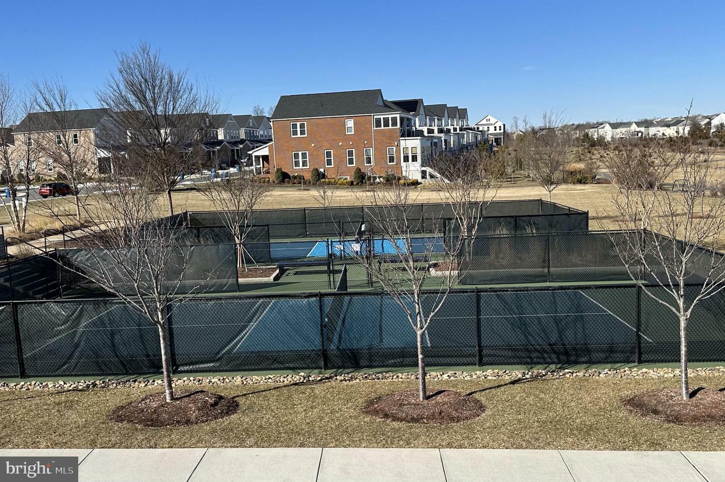 Property Photo:  42820 Morning Light Terrace  VA 20148 