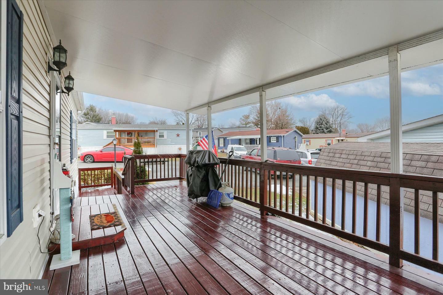 Property Photo:  175 Westbrook Drive  PA 17522 