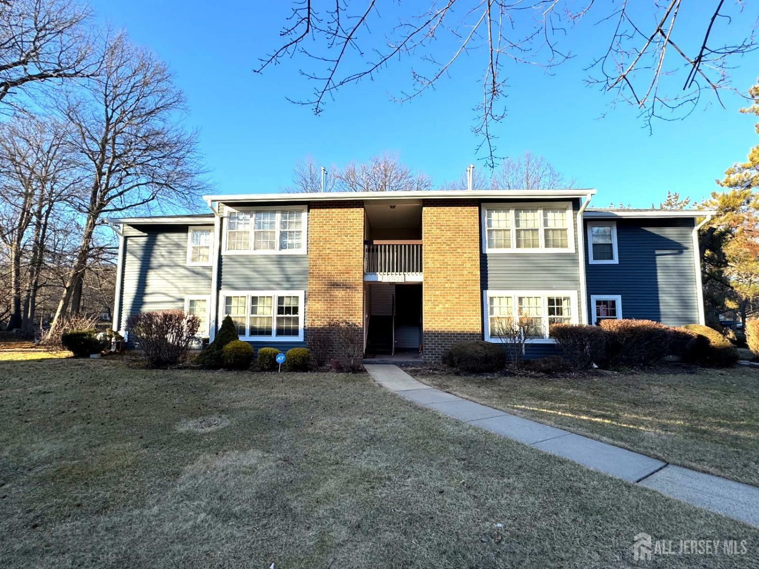 Property Photo:  188 Pennsylvania Way  NJ 08902 