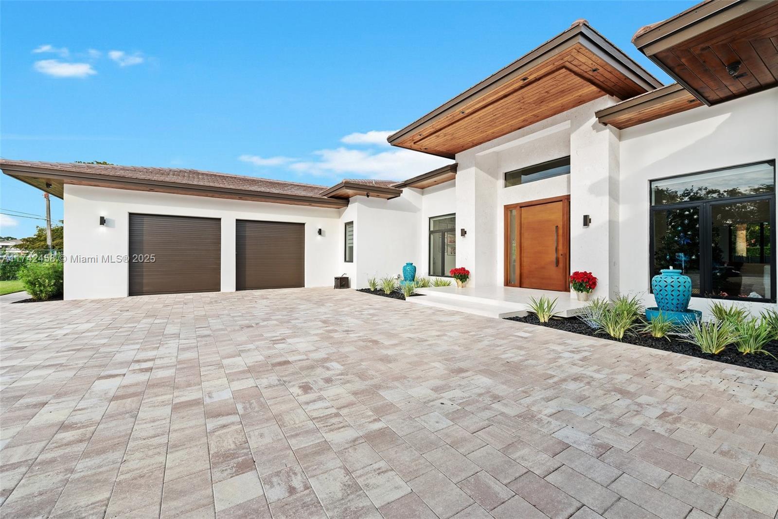 Property Photo:  7775 SW 72nd Ave  FL 33143 