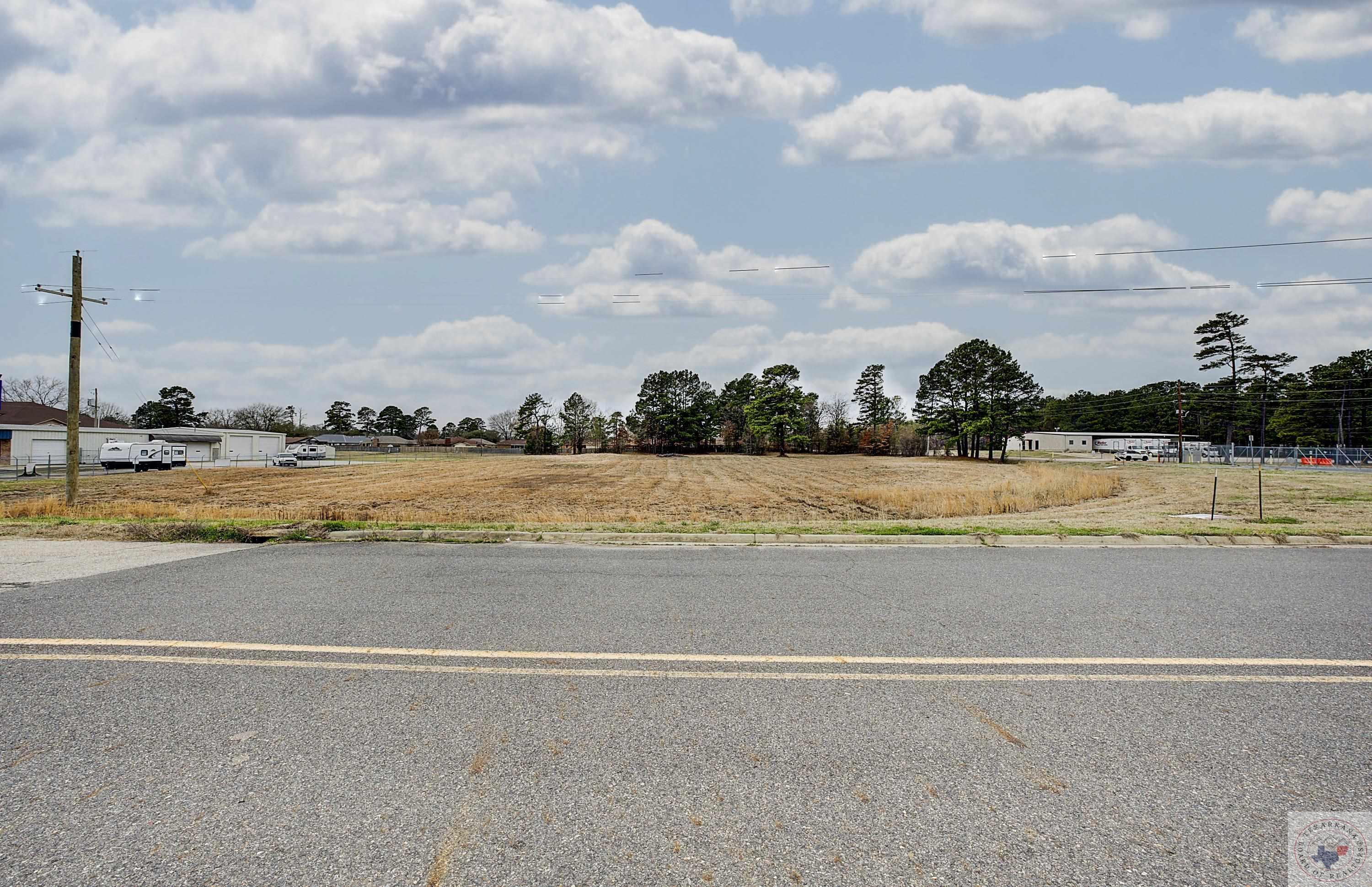 Property Photo:  3202 E 50th  AR 71854 