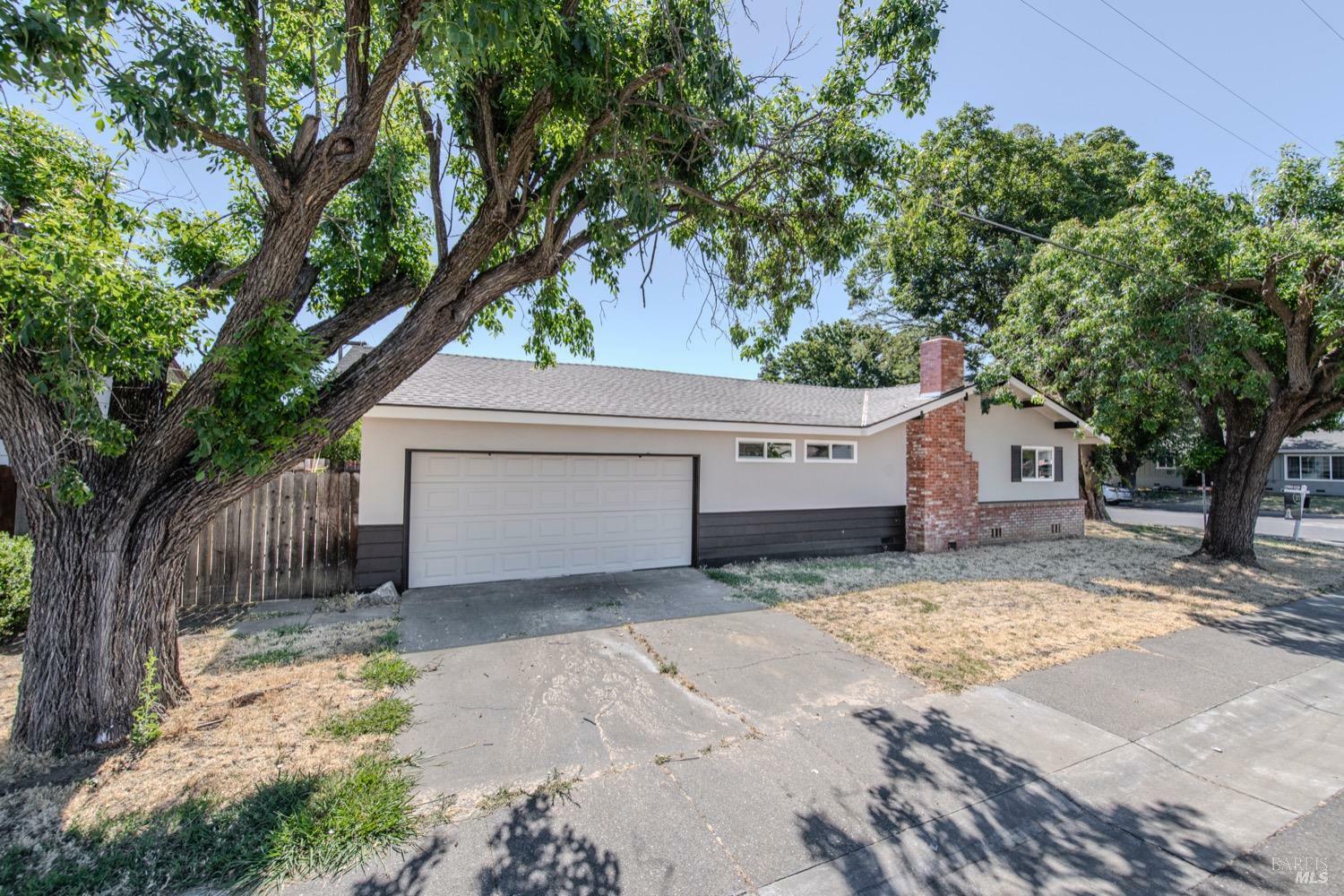 Property Photo:  730 W F Street  CA 95620 