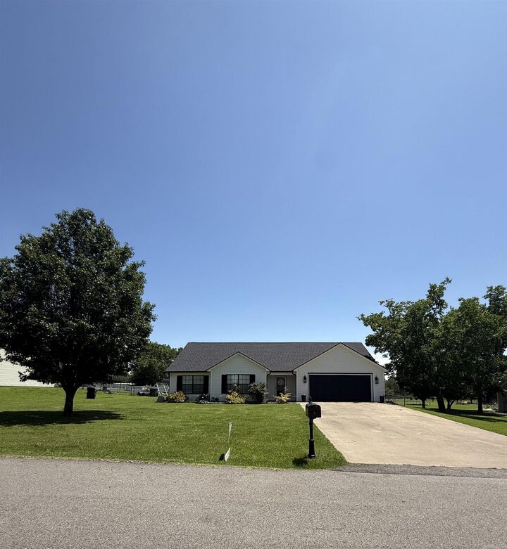Property Photo:  2914 Hatties Lane  AR 72949 