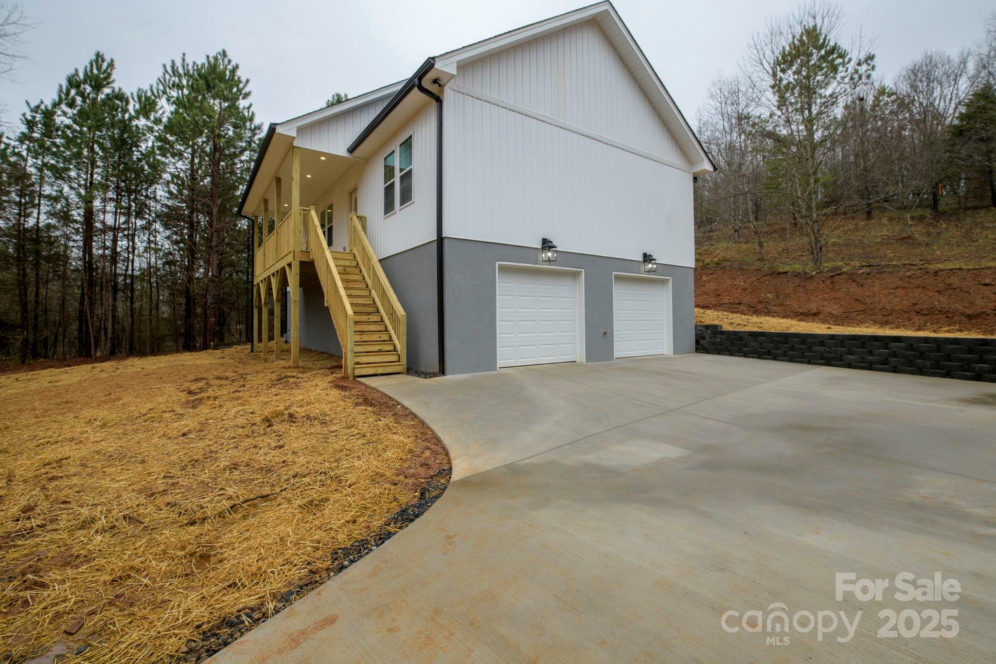 Property Photo:  67 &Amp 69 Highland Avenue W  NC 28630 