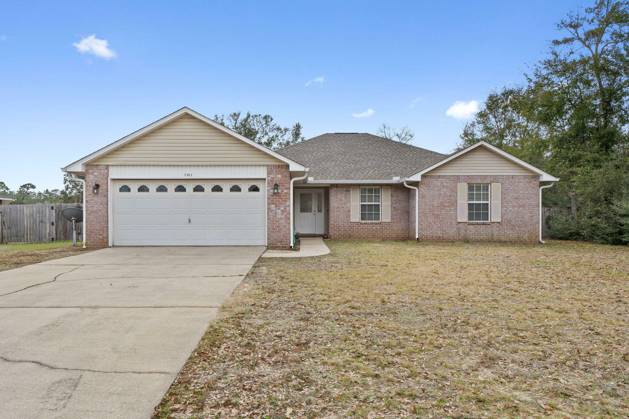 Property Photo:  2963 Albatross Drive  FL 32566 