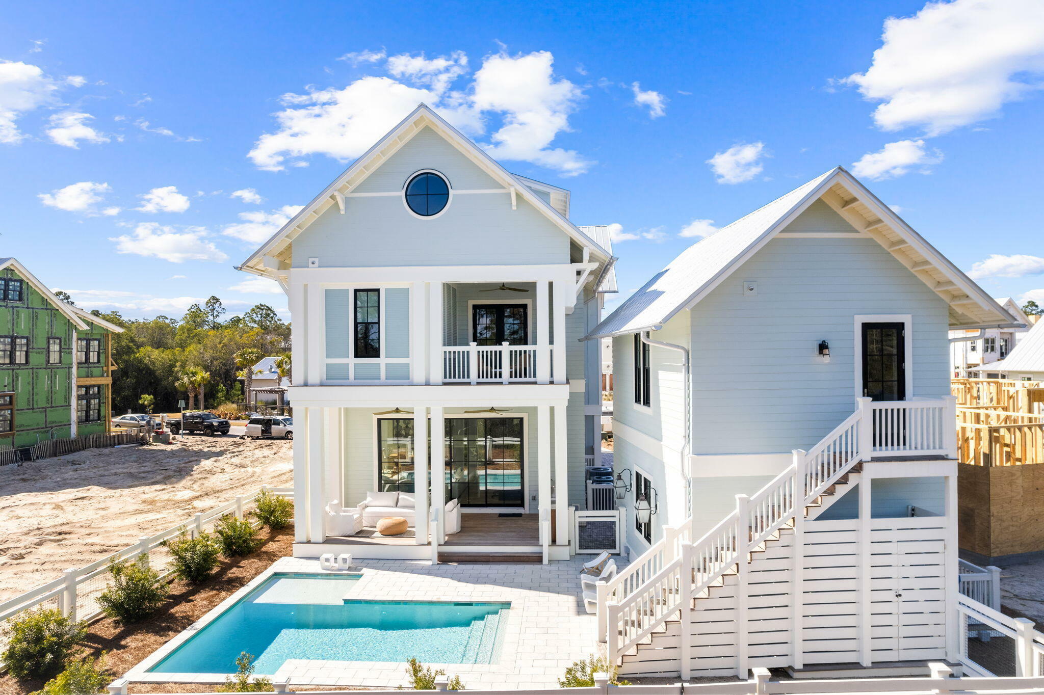 Property Photo: 152 Climbing Rose Way FL 32459