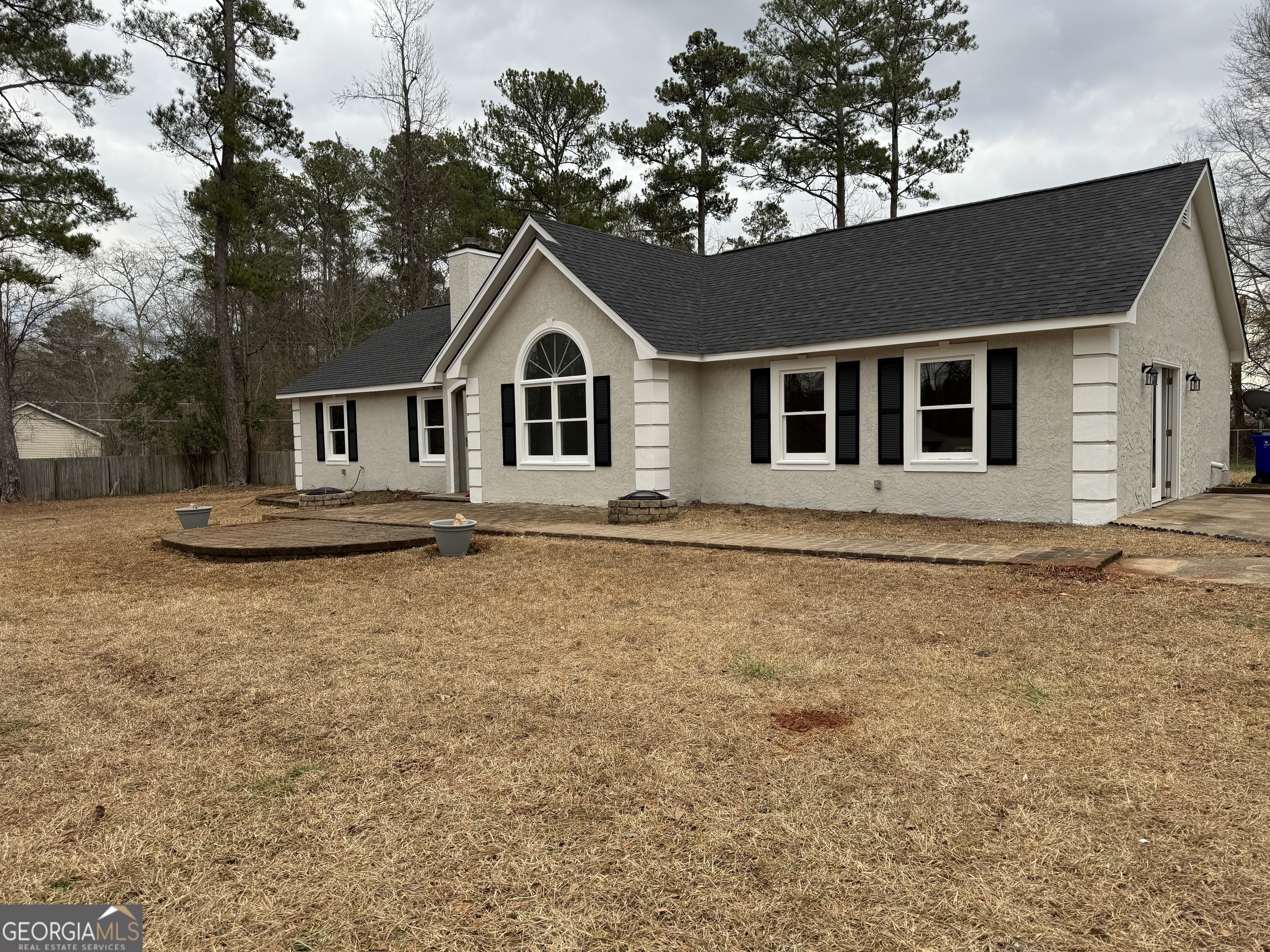 Property Photo:  246 Lakewood Drive  GA 30263 