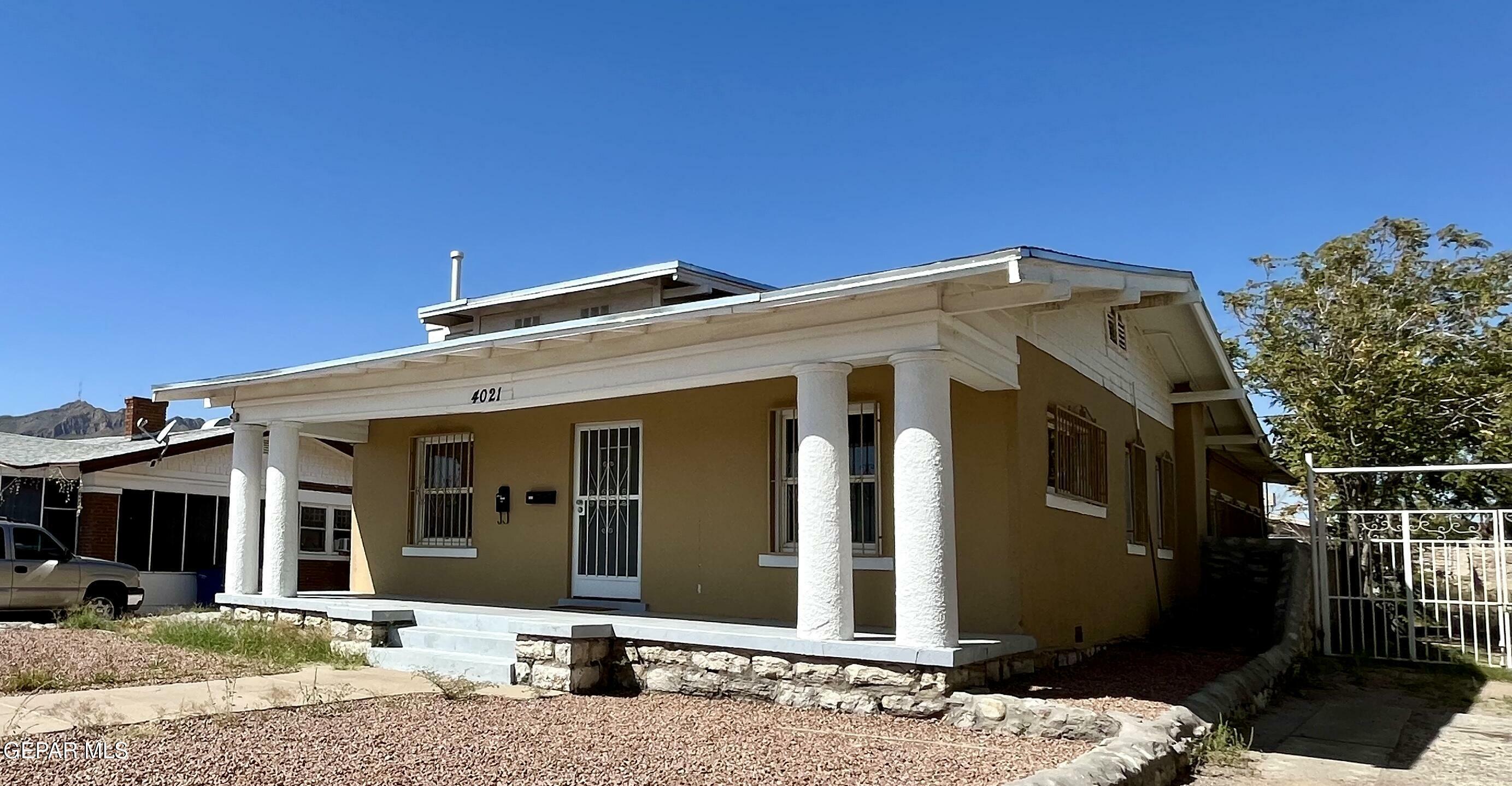 Property Photo:  4021 Hueco Avenue Avenue  TX 79903 