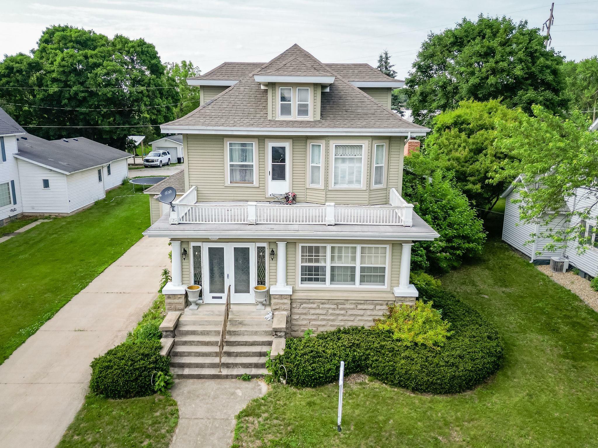 Property Photo: 208 W 6th St. IA 50674
