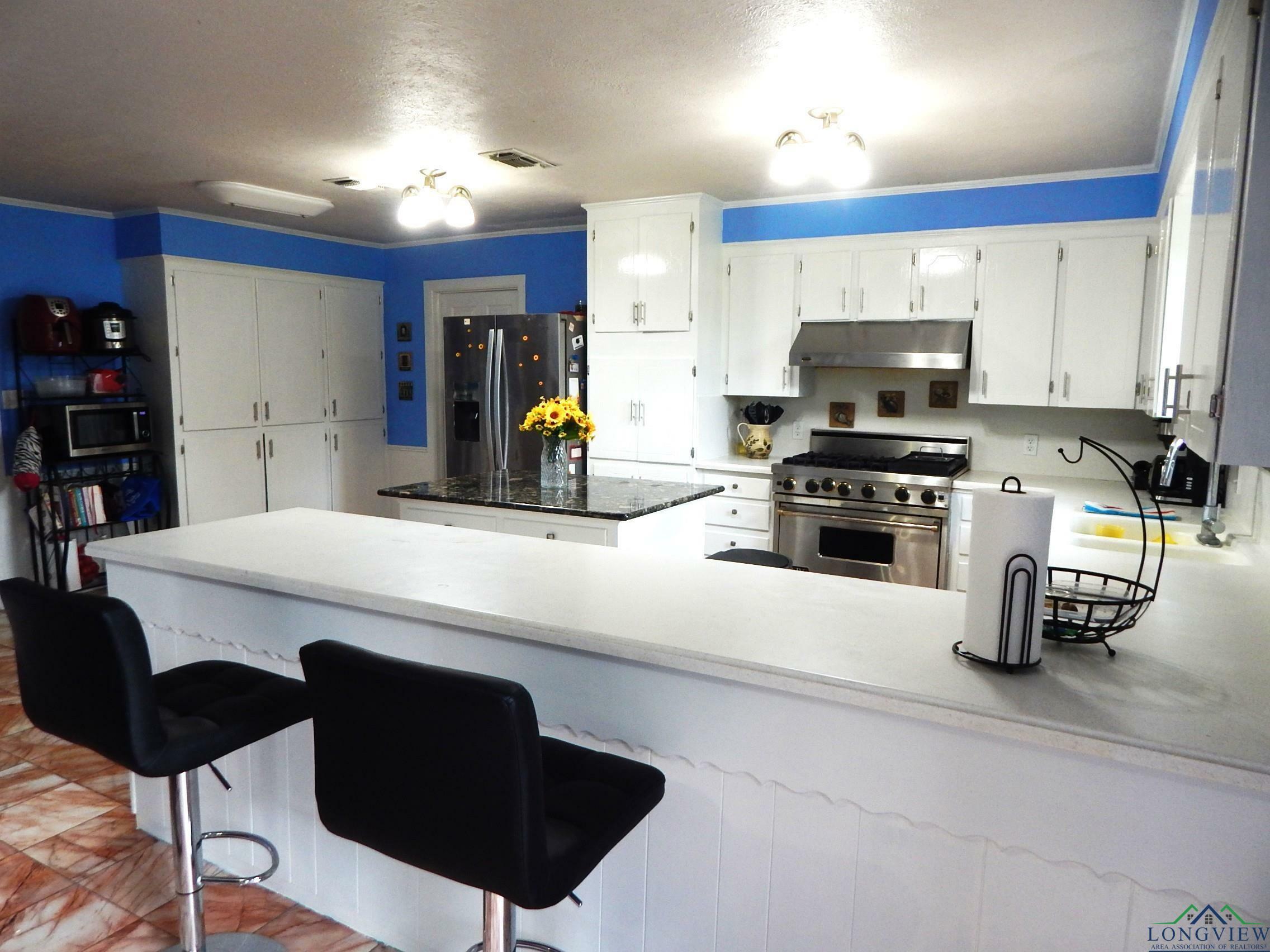 Property Photo: 441 Pr 8571 TX 75494