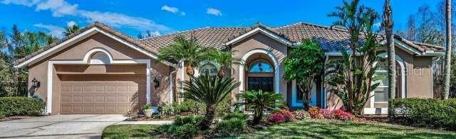 Property Photo:  9101 Highland Ridge Way  FL 33647 