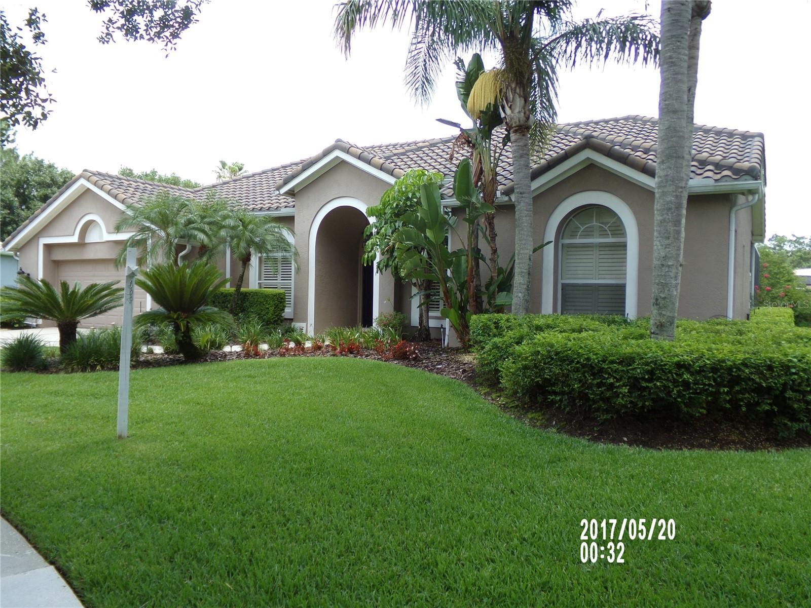 Property Photo:  9101 Highland Ridge Way  FL 33647 