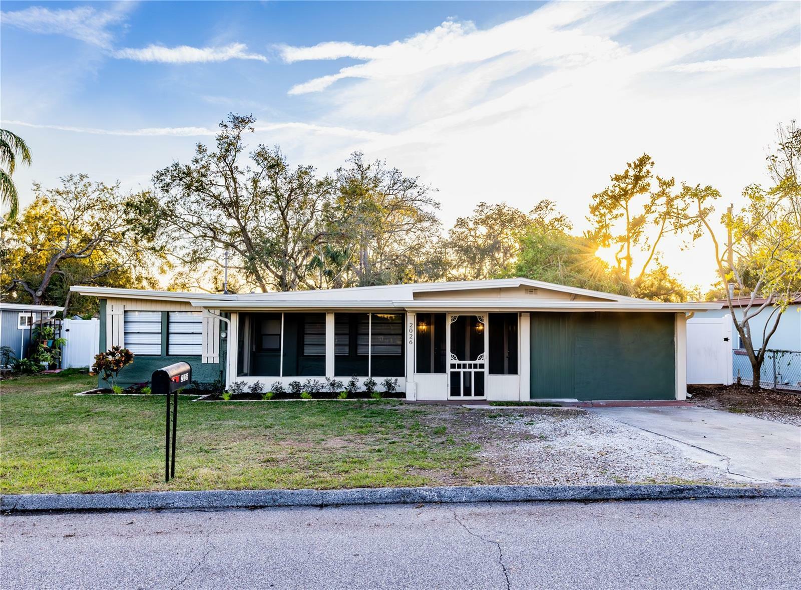 2026 Sunset Lane  Clermont FL 34711 photo