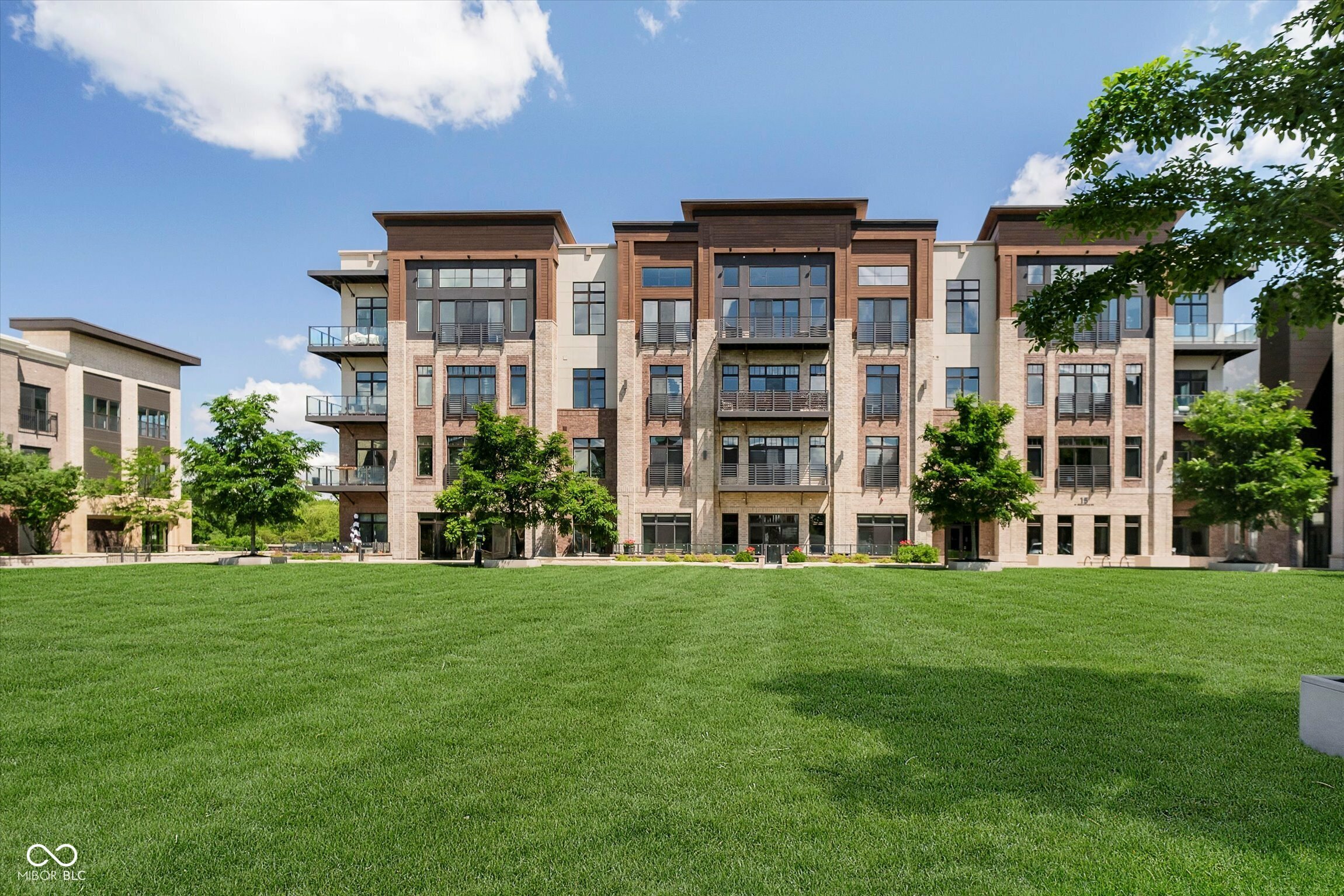 Property Photo: 15 W Executive Drive Unit 104 IN 46032