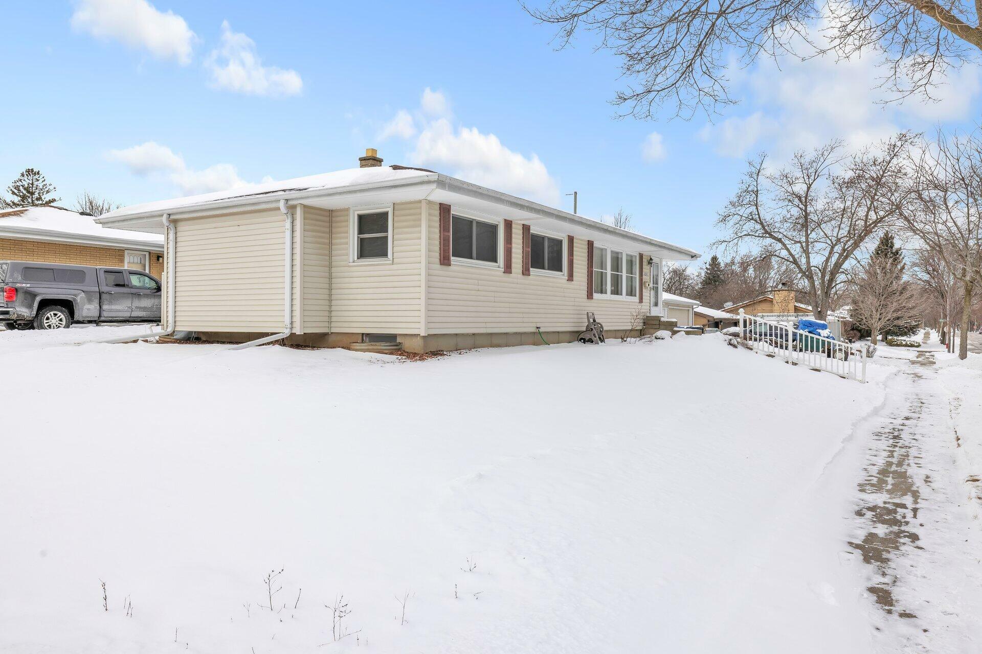 Property Photo:  3825 S 85th St  WI 53228 