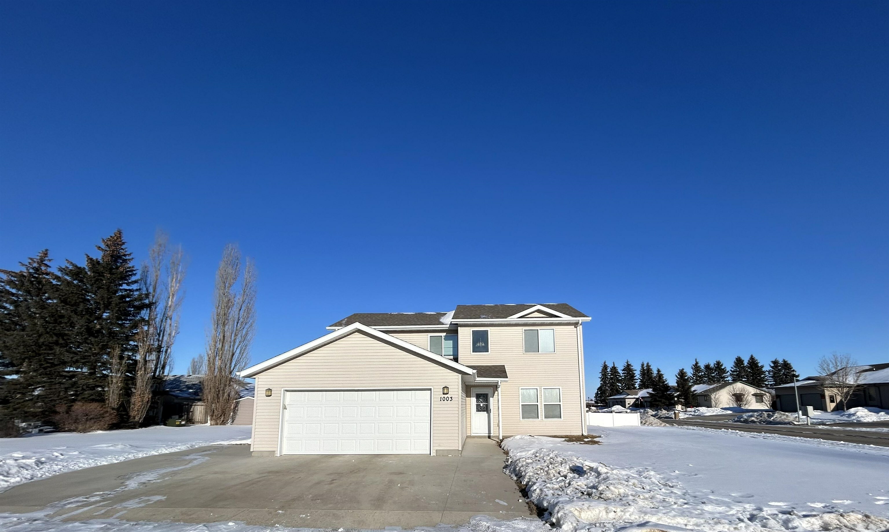 Property Photo:  1003 Eisenhower Drive  ND 58701 