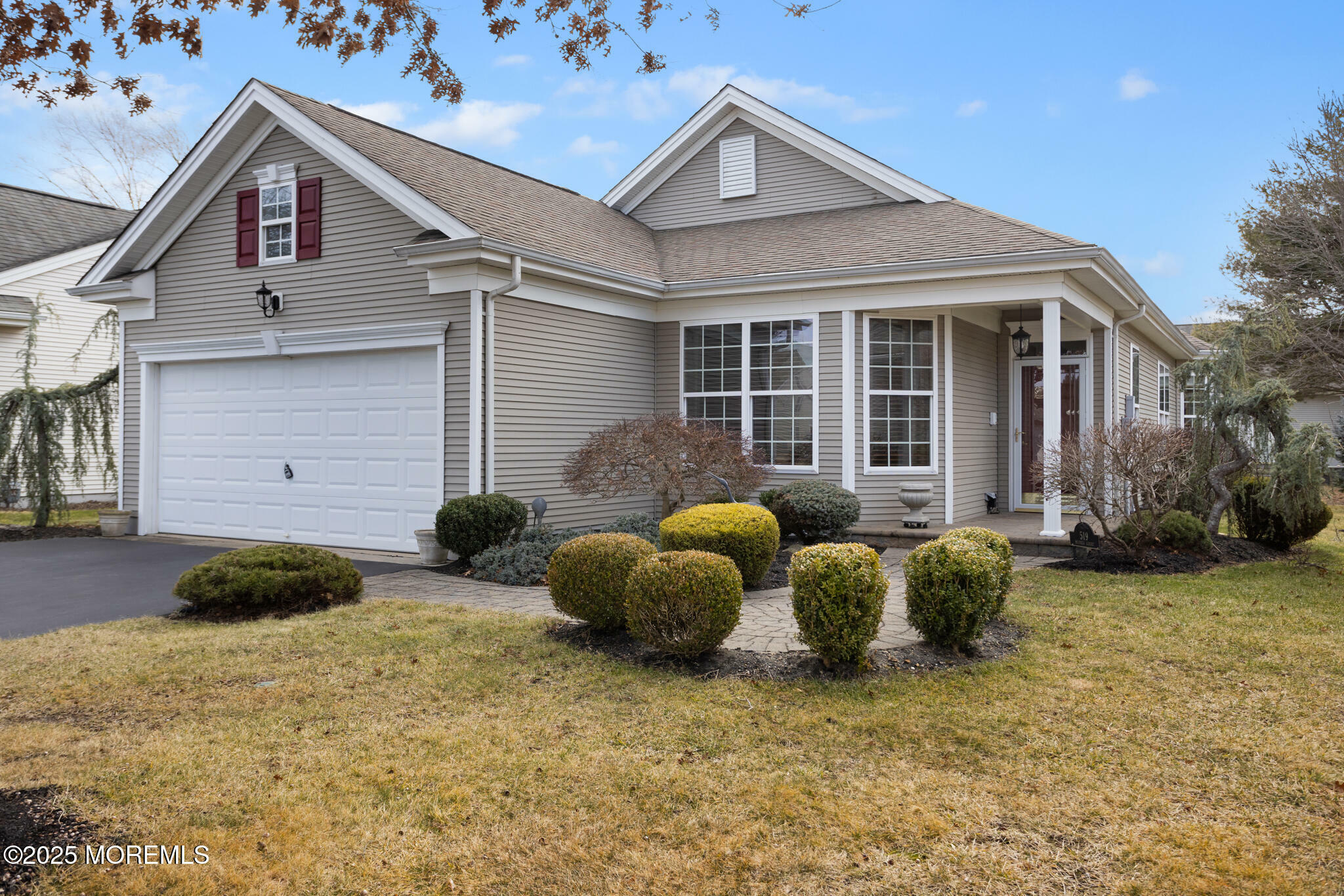 Property Photo:  519 Moores Court  NJ 08527 