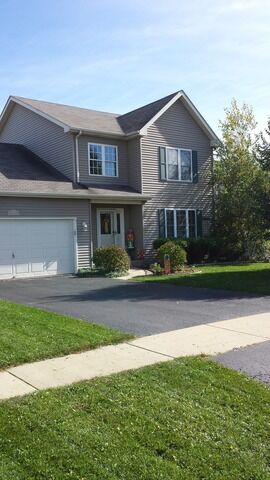 1521 Portage Lane  Woodstock IL 60098 photo