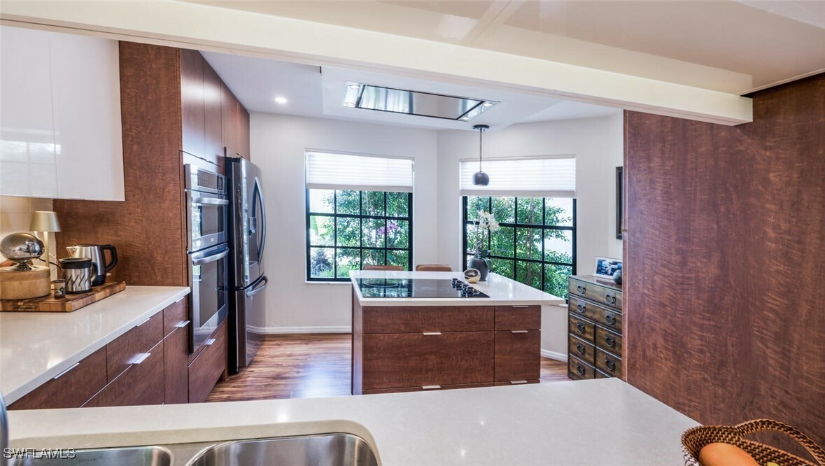 Property Photo: 780 Meadowland Drive H FL 34108