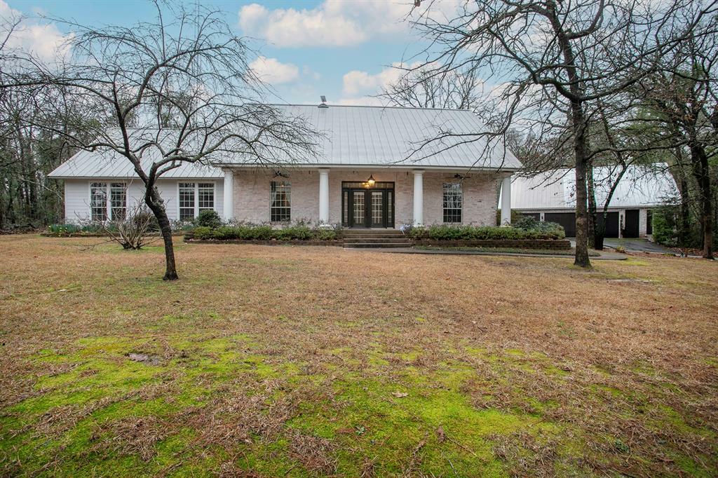 Property Photo:  320 Private Road 7905  TX 75765 