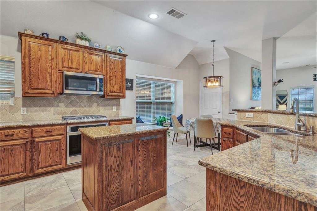 Property Photo:  6400 Canyon Crest Drive  TX 75071 