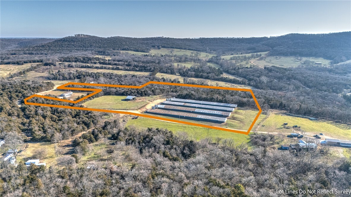 Property Photo: 2890 County Road 425 AR 72616