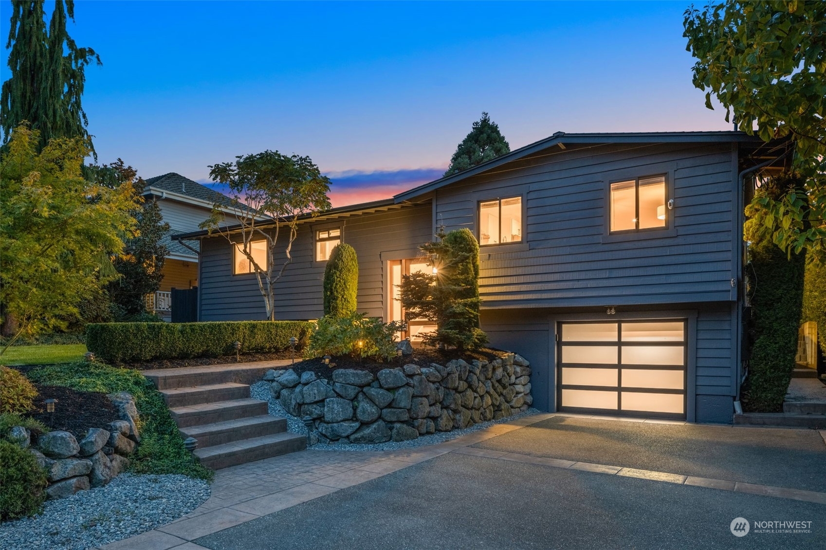 Property Photo: 535 16th Avenue W WA 98033
