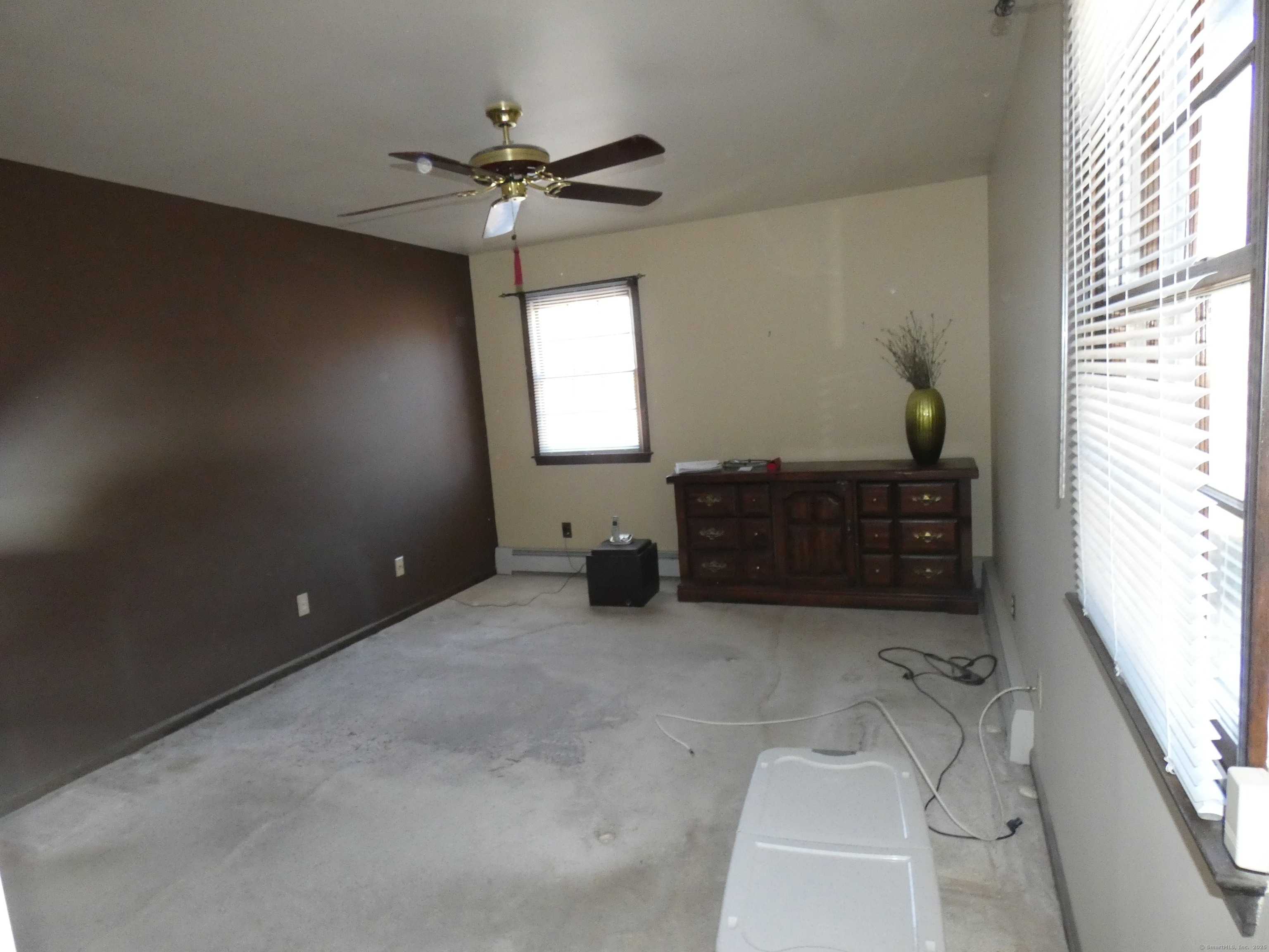 Property Photo:  2310 Huntington Road  CT 06614 