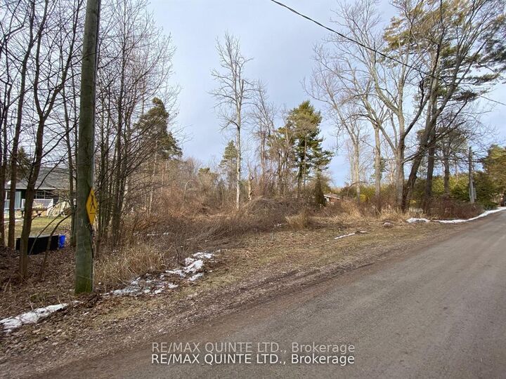 Property Photo:  149 Evergreen Lane  ON K0K 1H0 