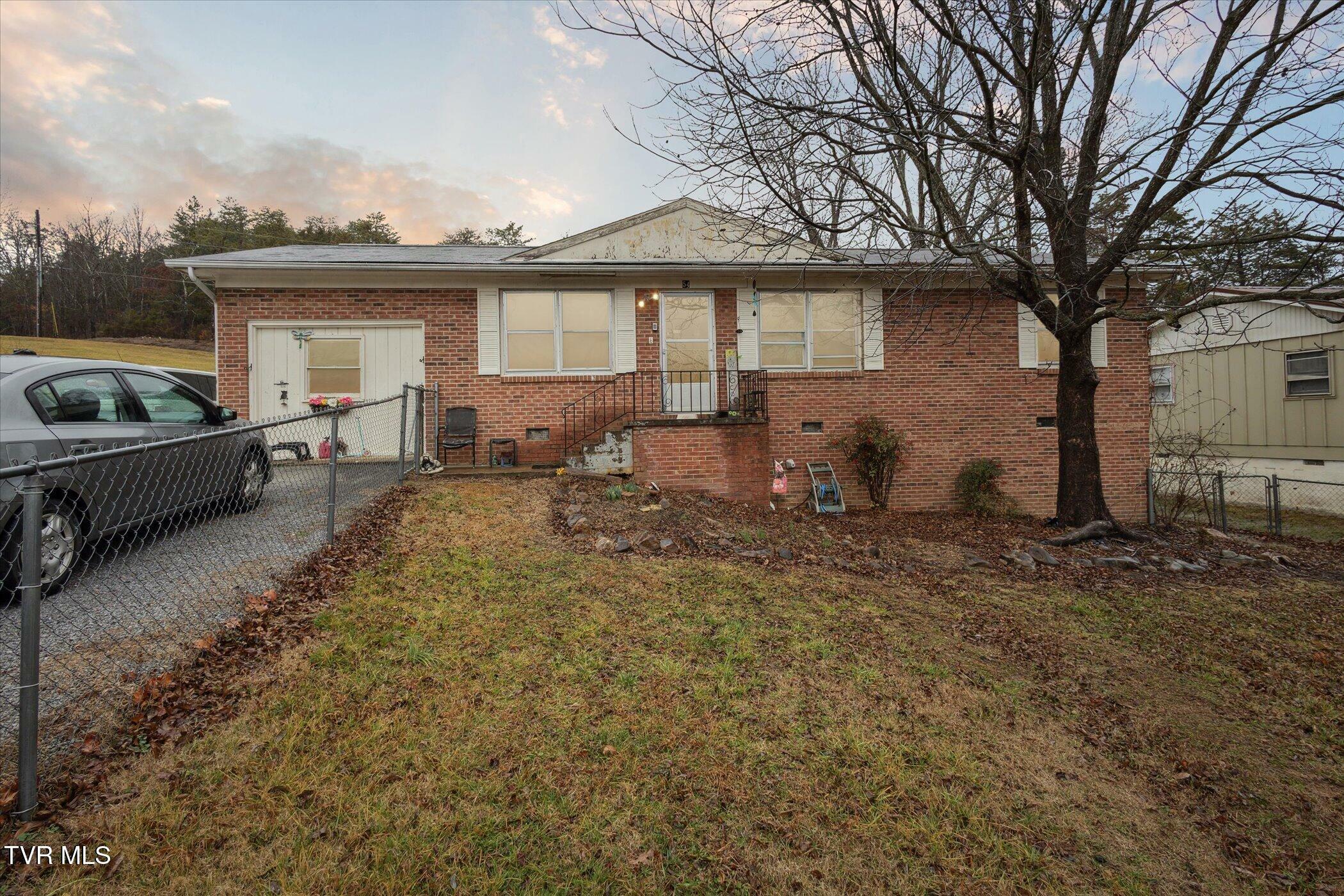 Property Photo:  54 Greenway Street  TN 37743 