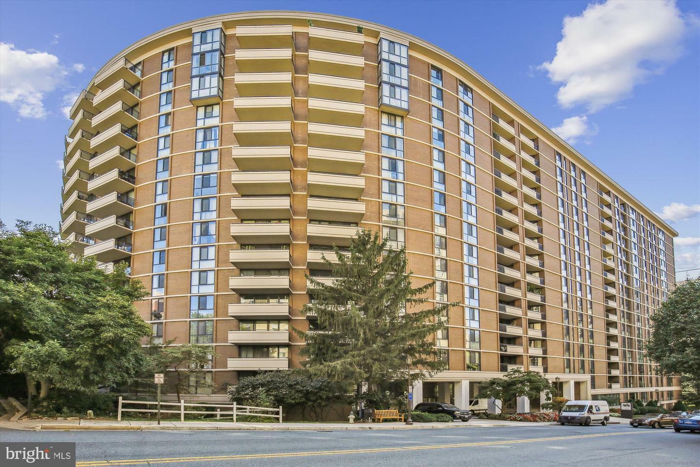 Property Photo:  4620 N Park Avenue 1502E  MD 20815 