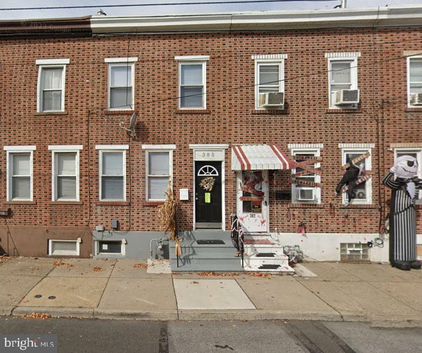 Property Photo:  385 Pond Street  PA 19007 