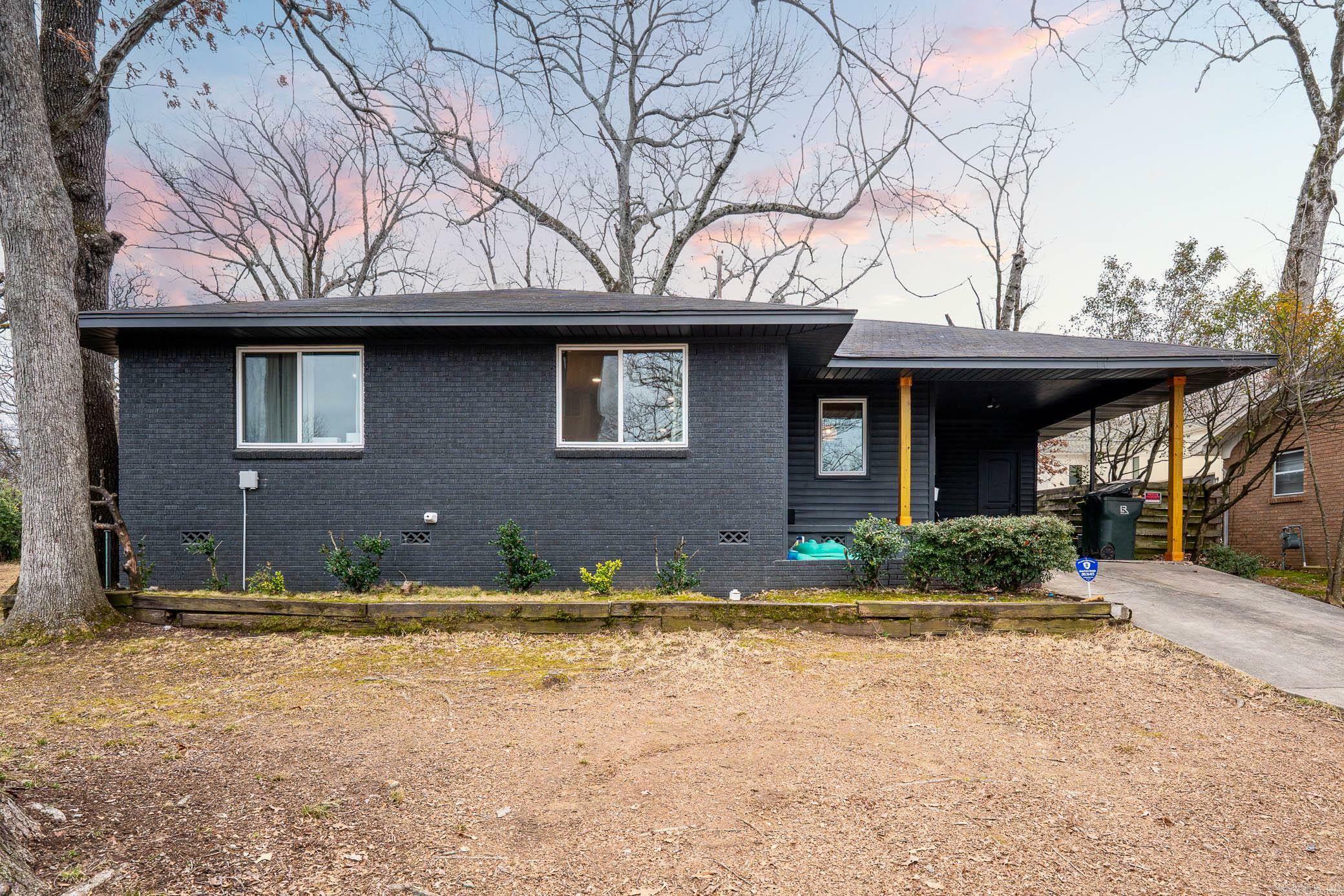 Property Photo:  14 Brickton Place  AR 72205 