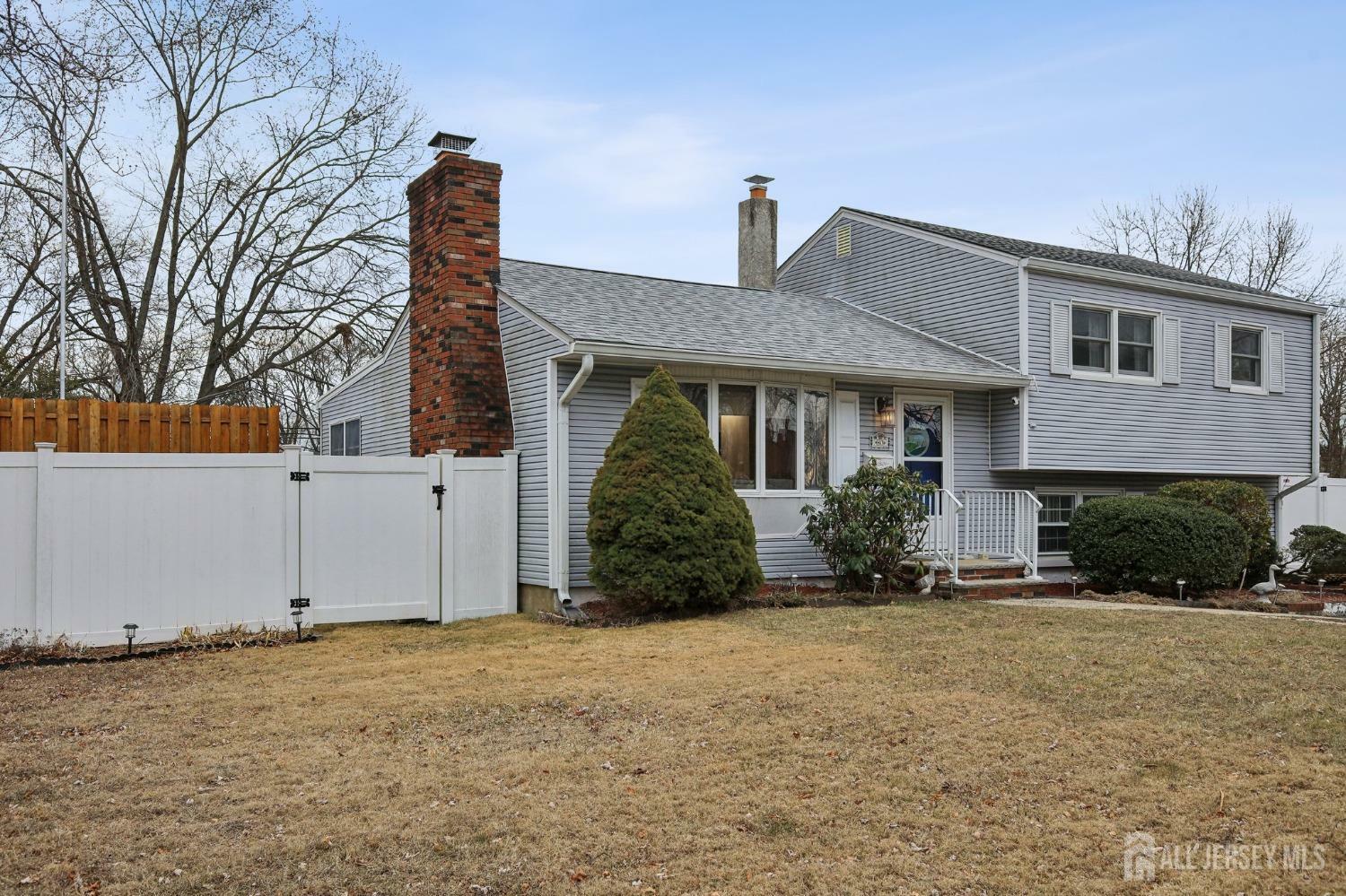 Property Photo:  80 Easton Avenue  NJ 08884 