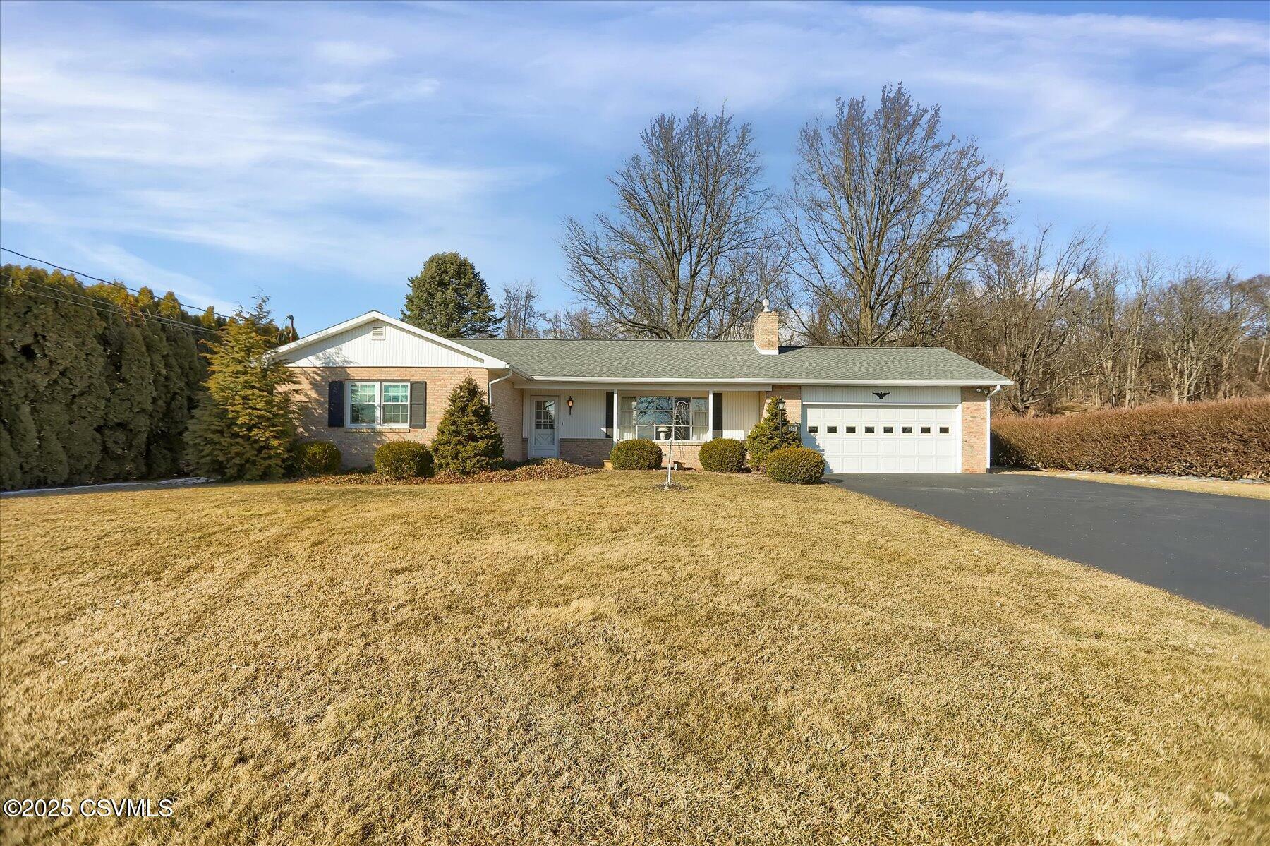 Property Photo:  1045 High Street  PA 17886 