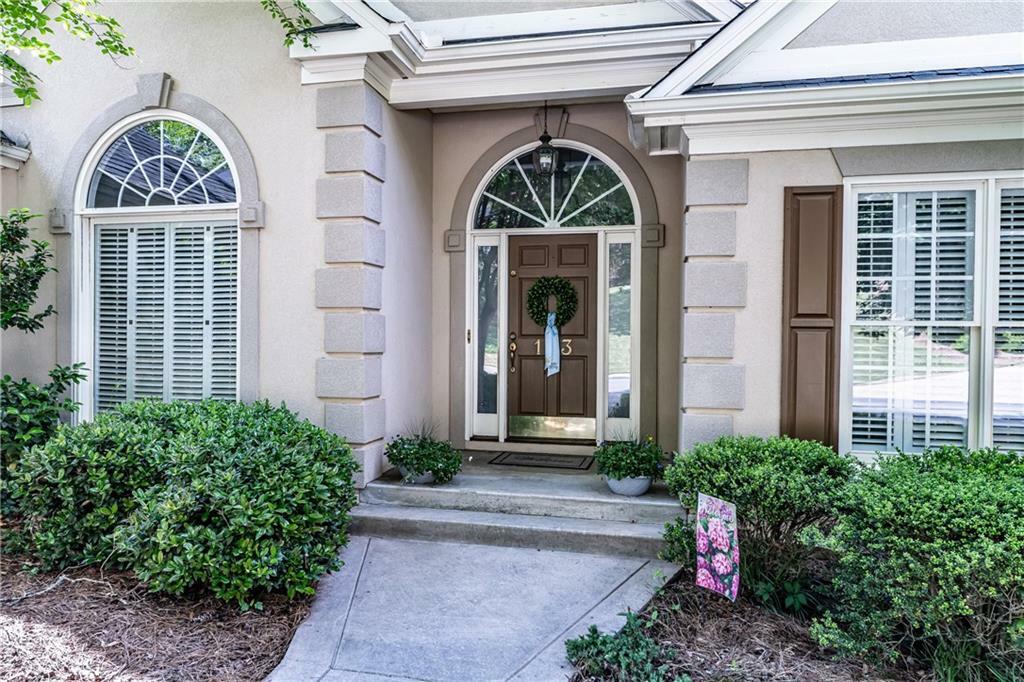 Property Photo: 153 Vinings Court GA 30161