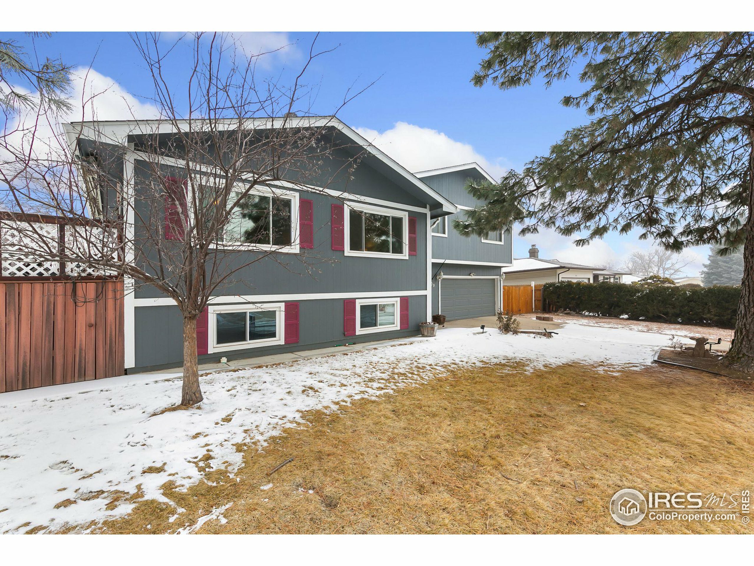 Property Photo:  309 W 51st St  CO 80538 