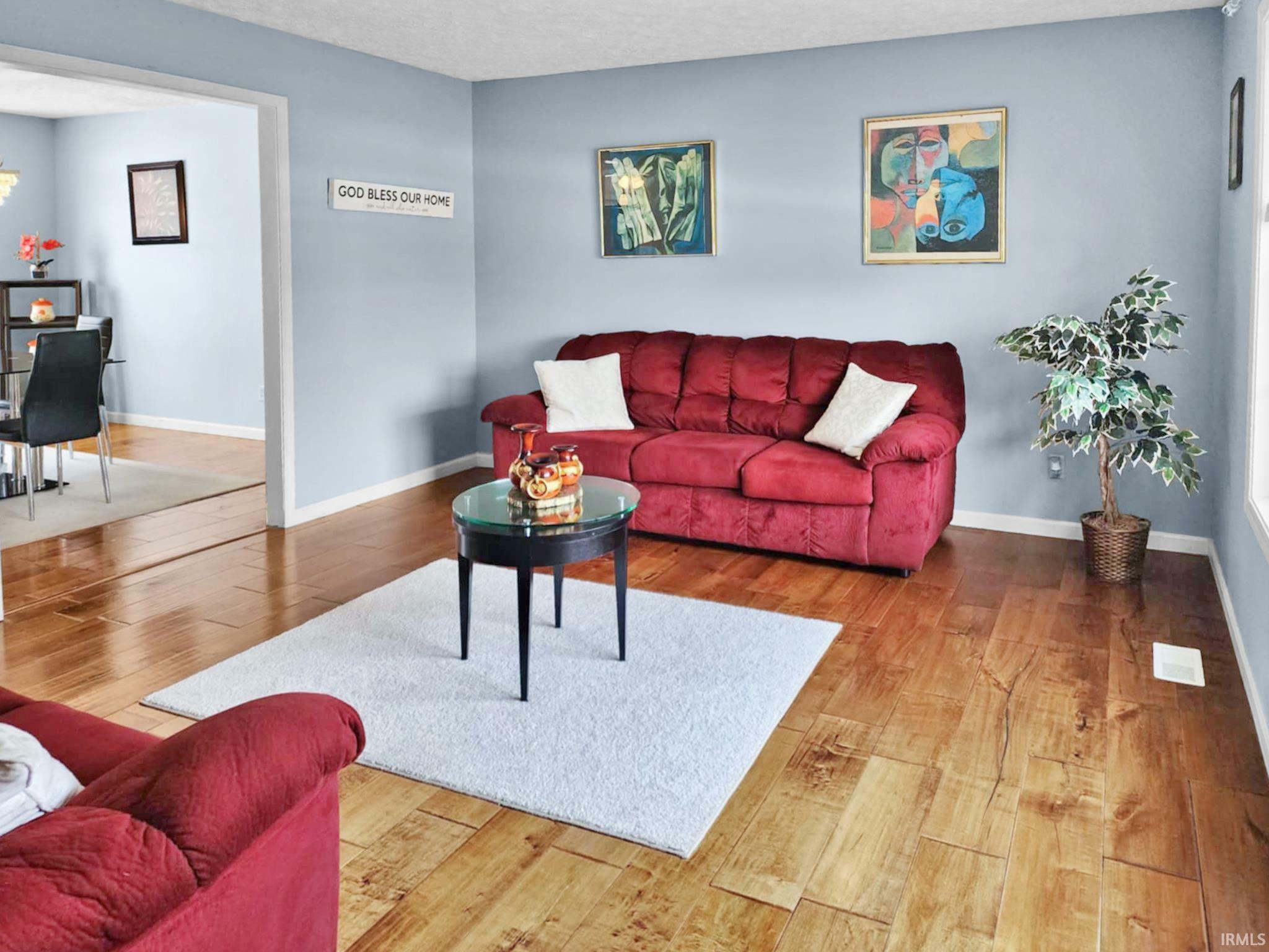 Property Photo: 8929 Southport Drive IN 47711-1064