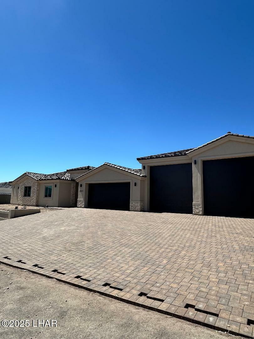 Property Photo: 2371 Stroke Dr AZ 86406