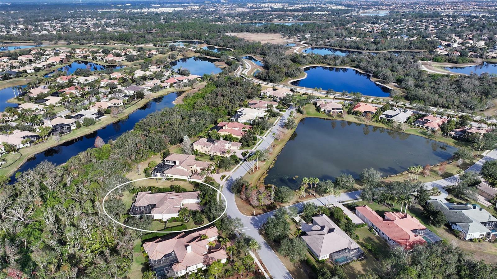 Property Photo: 7028 Lacantera Circle FL 34202