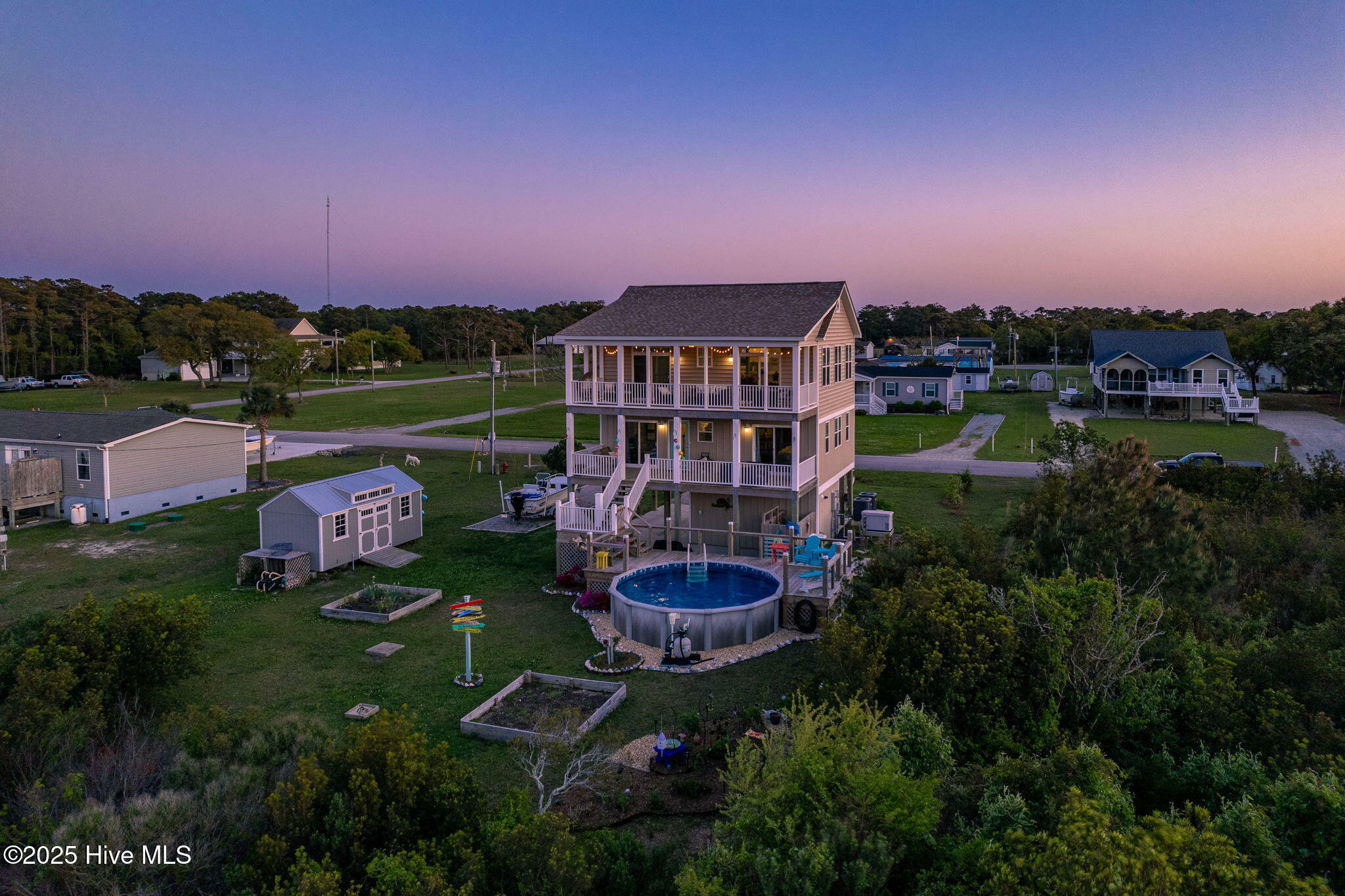 Property Photo: 119 East Drive NC 28531