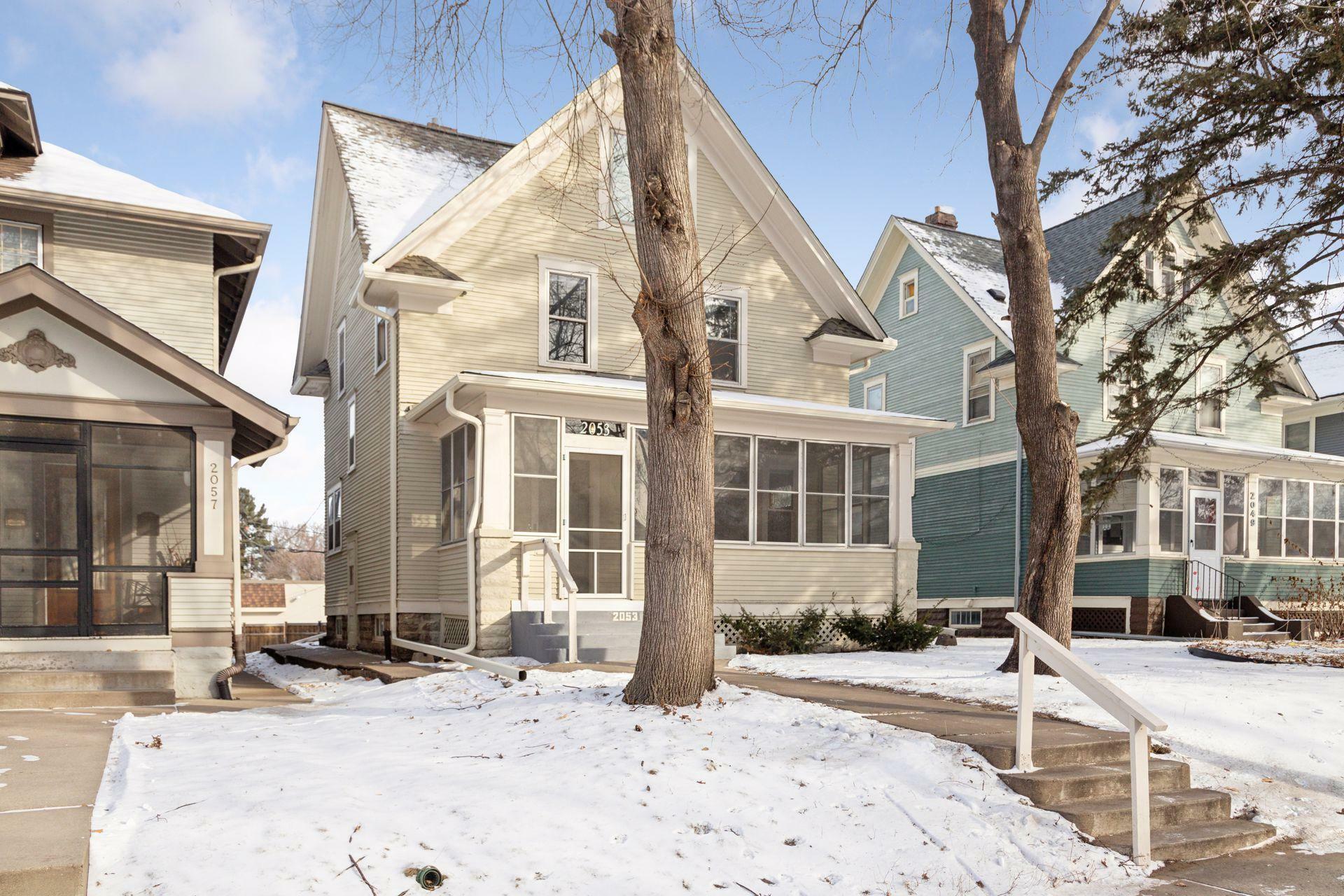 Property Photo:  2053 Lincoln Avenue  MN 55105 