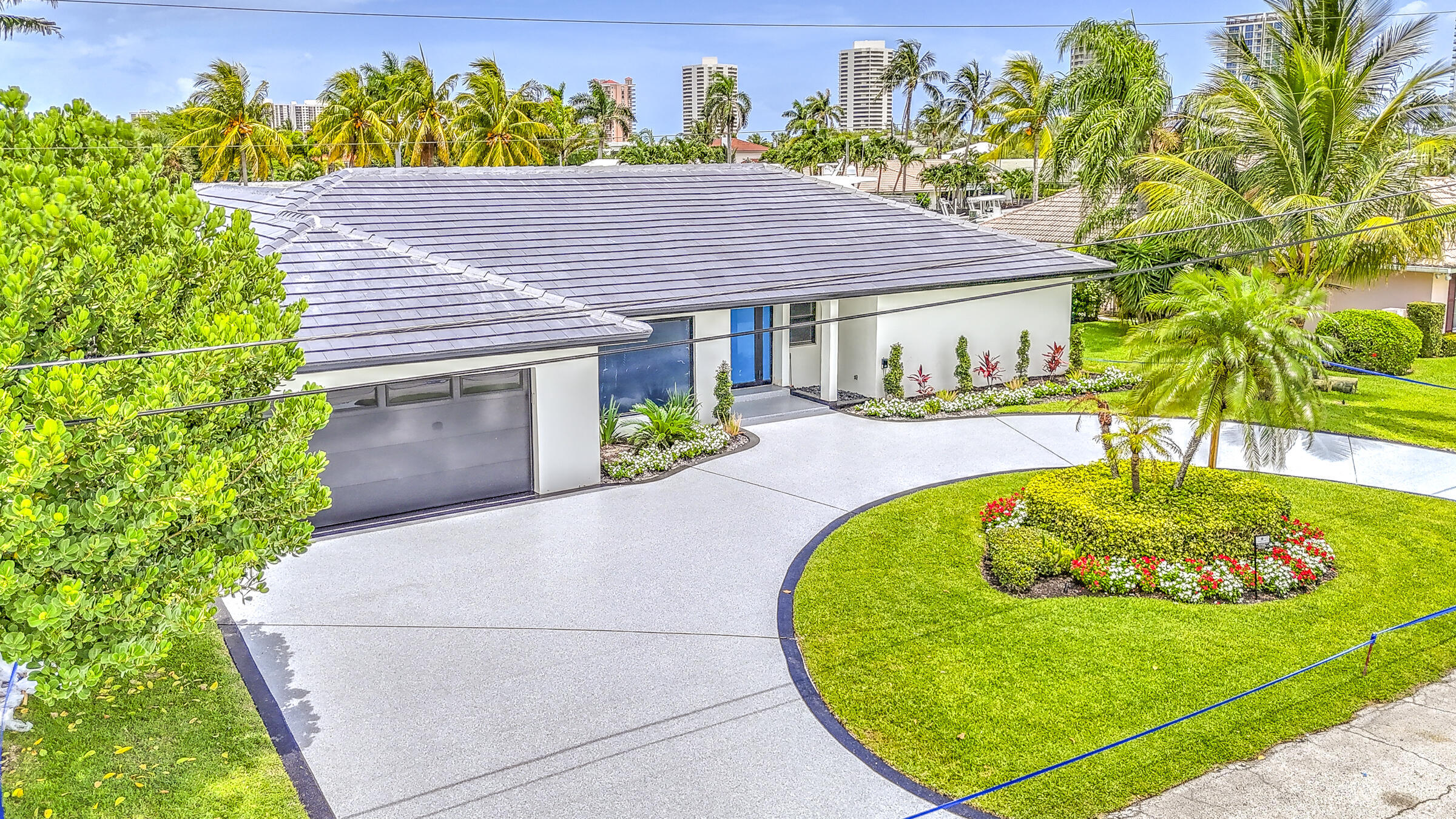 Property Photo: 1170 Fairview Lane FL 33404