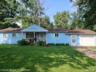 Property Photo:  19670 Karr Road  MI 48111 