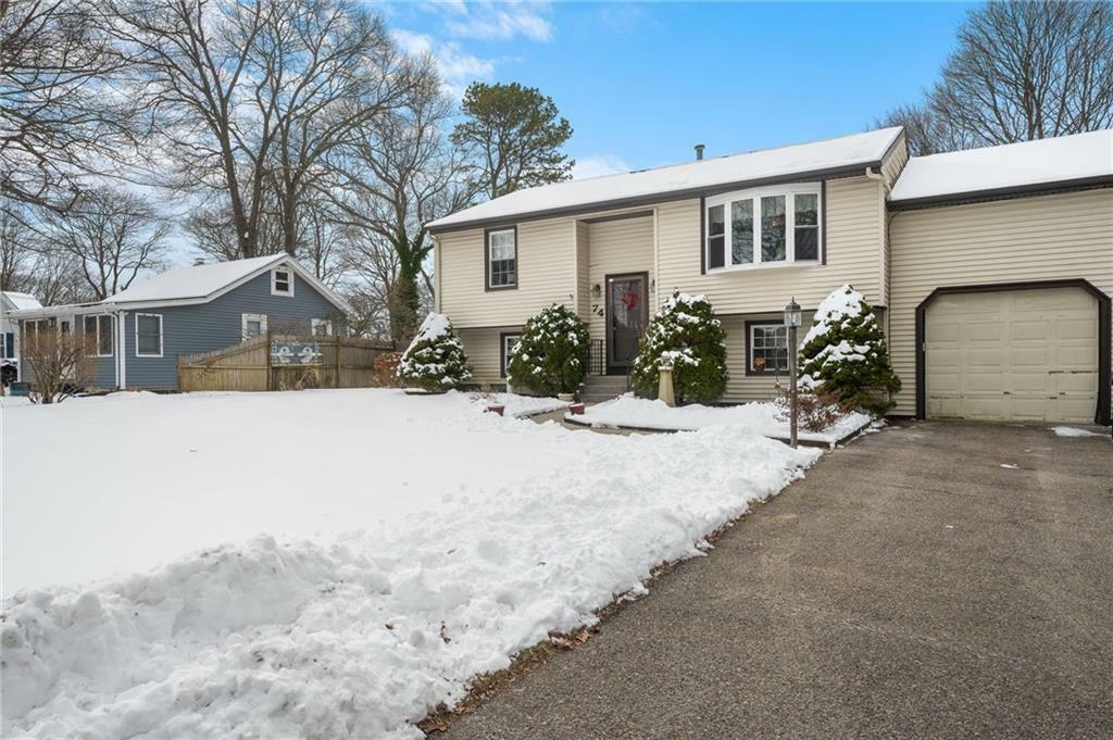 Property Photo:  74 Arnolds Neck Drive  RI 02886 