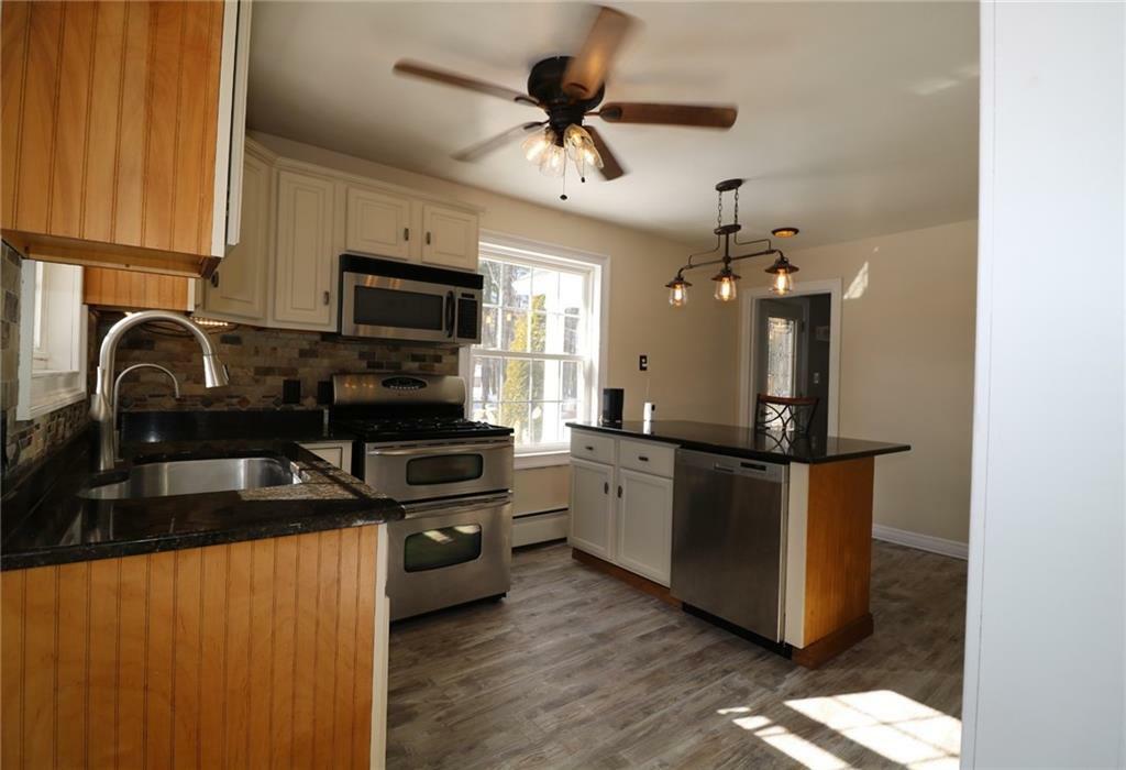 Property Photo:  125 Inman Road  RI 02830 