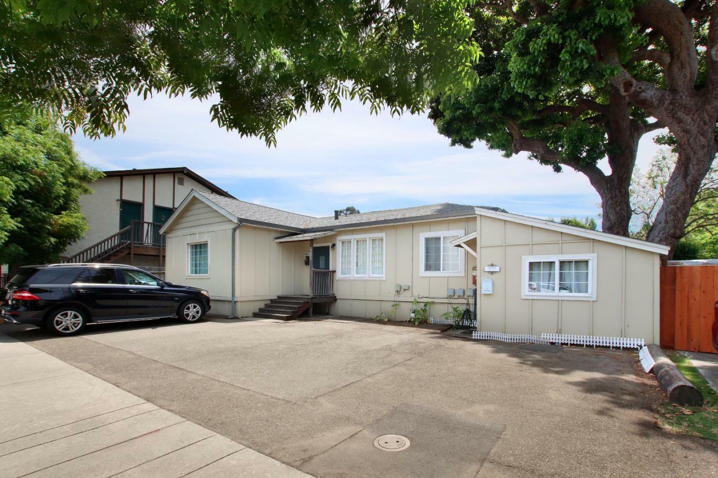 Property Photo:  4622 West Walnut Street  CA 95073 