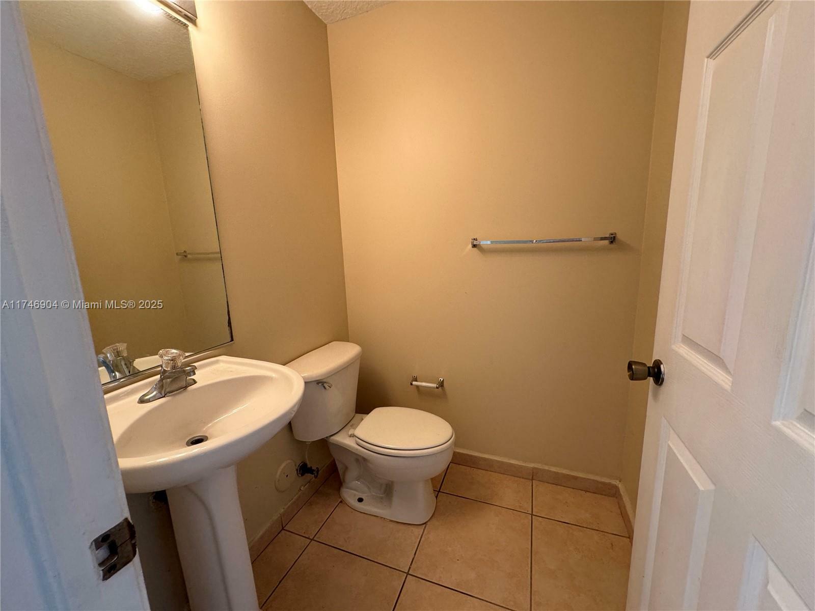 Property Photo:  10561 SW 6th St 1304  FL 33025 