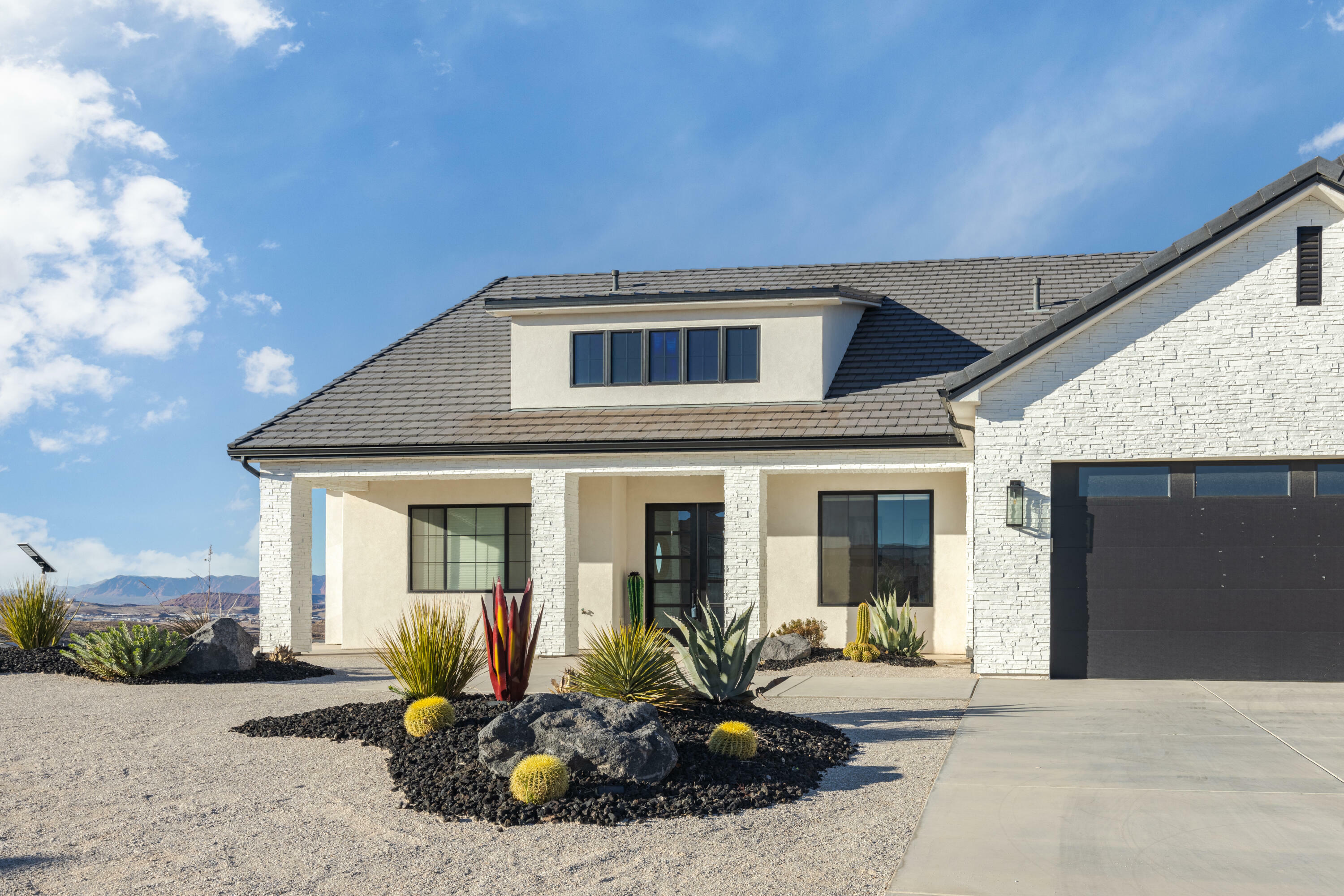 Property Photo: 3311 Barrel Roll Dr UT 84790