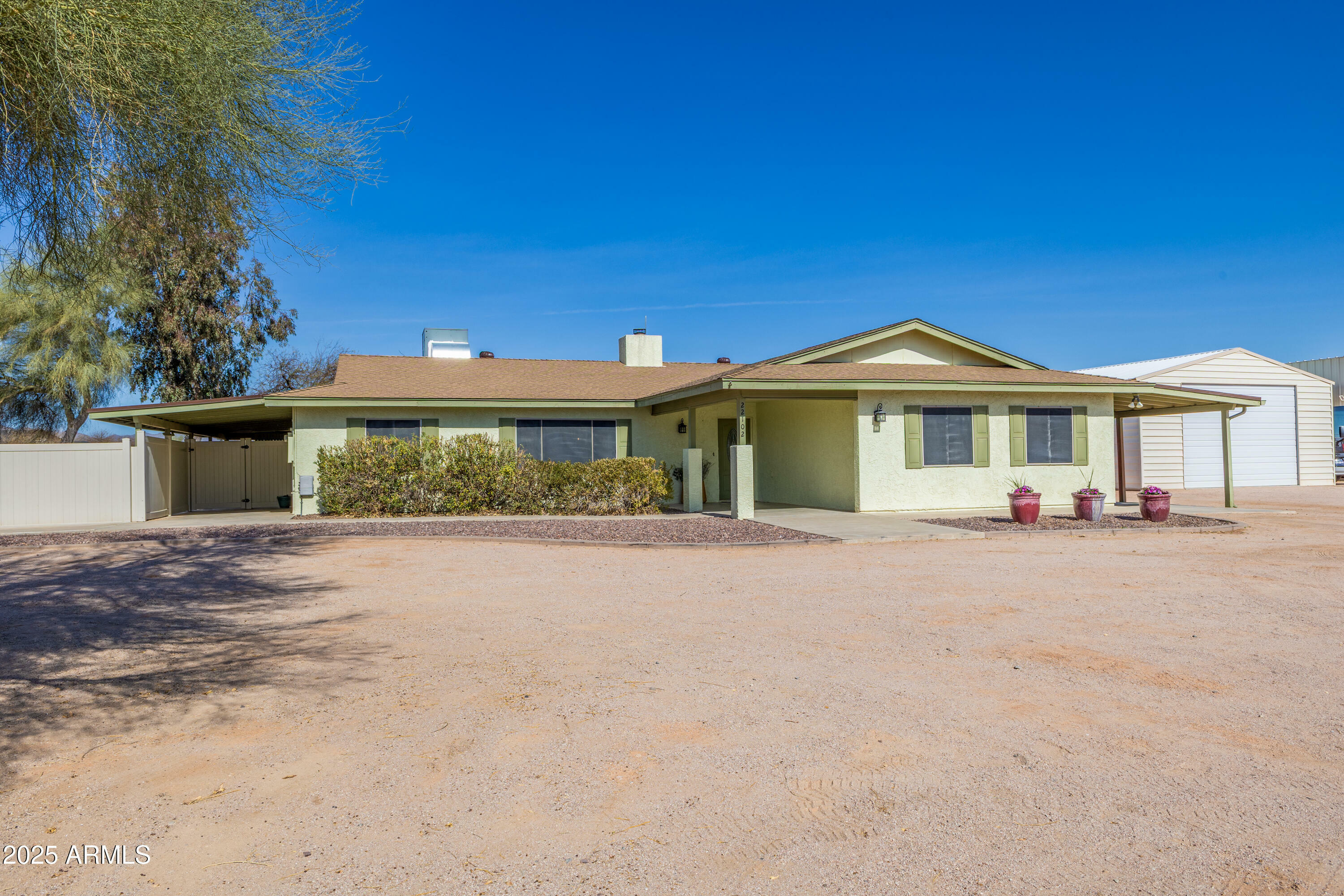Property Photo: 22102 W Ripple Road AZ 85326
